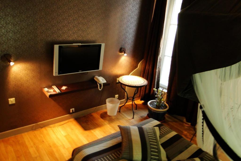 Hotel Archange Орлеан Стая снимка